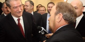 “Ai bëri diçka shumë të keqe”, analisti i njohur shpërthen ndaj Fatos Nanos: Ishte një vagabond!