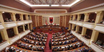 Qeveria shtyn sërish rivlerësimin e banesave deri më 31 shtator 2021