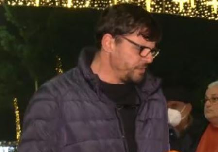 “Turi i Surrelit nuk do të di nga të hidhet me datë 25 prill”! Anëtari i shoqatës fantazëm Aleanca për Mbrojtjen e Teatrit të shëmbur Neritan, protestë për të larguar Drejtorin e Policisë: Protestuam, na dhunuan policët e tij