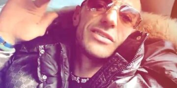 I shpallur në kërkim nga policia, ja si i”përshendet” Stresi ata nga arratia