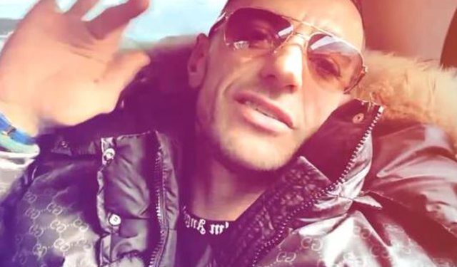 I shpallur në kërkim nga policia, ja si i”përshendet” Stresi ata nga arratia