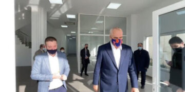 Rama teksa publikon pamjet nga një tjetër investim i rëndësishëm, ‘thumbon’ hapur kundërshtarët politikë: Kjo është e tmerrshme!