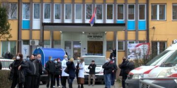Pse po i vaksinon Serbia shqiptarët dhe serbët në Veri të Kosovës?