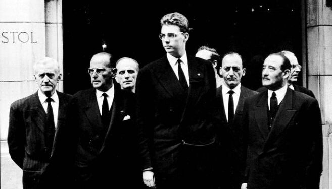 Rrëfimi i rrallë i Leka Zogut I për komunizmin në Shqipëri, kinezët e kuq, Bashkimin Sovjetik dhe agjentin sekret Kim Philby