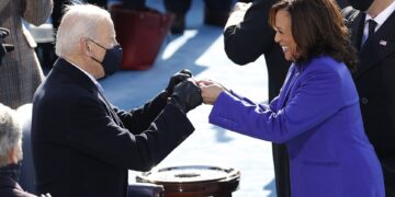 Kamala Harris betohet si zëvendëspresidente e SHBA-së, e para grua në histori (Video)