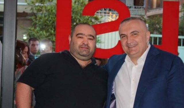 Vazhdon shkërmoqja e organizatës “100 deputet” të Monikës: Pas Naços një tjetër figurë e njohur politike braktis LSI-në dhe i bashkohet Ramës dhe Partisë Socialiste