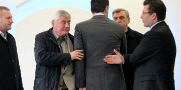 Nisin përçarjet brenda opozitës, aleati i dërgon mesazhin e koduar Bashës për zgjedhjet e 25 prillit: Interesin e koalicionit në radhë të parë e ka PD!