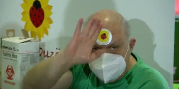 Tritan Kalo flet pas vaksinimit: Nuk kam asnjë shqetësim, efektet anësore më tepër janë supozime, ja kush duhet të ketë prioritet