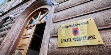 Kushtetuesja nis punën me ligjin e pronave, ish-pronarët kundër draftit të qeverisë, më 4 shkurt rihapet debati
