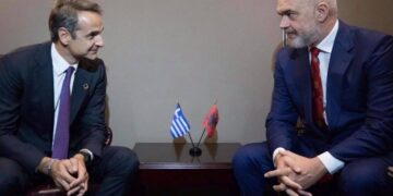 Pas vizitës dy ditore në Turqi, Rama nesër zbarkon në Greqi, mediat greke zbardhin axhendën e ngjeshur, nga tema e diskutimit mes palëve deri tek takimi privat me Dendias