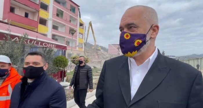 “Rrofsh sa malet”! Rama i’a kthen urimin qytetarit në Vorë: Sa ta kemi kismetin (Një përgjigje për akuzat e opozitës për rindërtimin)