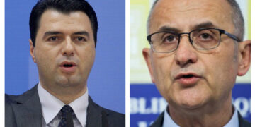 Beteja politike e dështuar me vaksinën