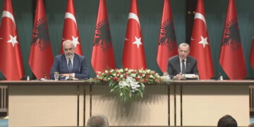 “Basti”, Rama: Për 3 muaj ndërtohet spitali rajonal i Fierit. Erdogan: Do ta bëjmë para zgjedhjeve të 25 prillit