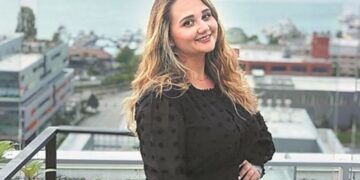 “Ilegale në vendin ku linda”, Greqia i kërkon 27-vjeçares me origjinë shqiptare vizë për t’u futur