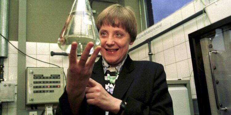 12 fakte interesante që pak njerëz i dinë për Angela Merkel
