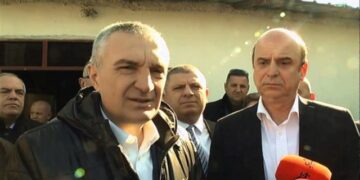 Presidencën e LSI-në, një “hall” i madh po i lë pa gjumë: Edi Rama, vaksinën e mori dhuratë apo e ka blerë dhe kush e solli?