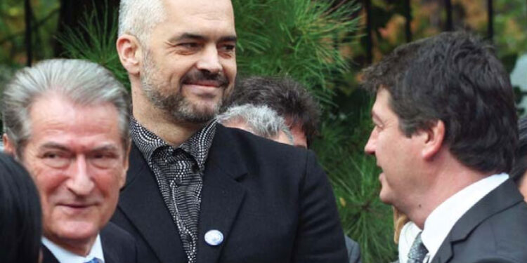 Intervista ekskluzive e Ramës pas dhunës barbare të ushtruar nga njerëzit e Berishës: E kam marrë parasysh se edhe mund të më vrasin