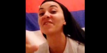 Arrestohet vazja që u shfaq me flamurin e Serbisë dhe kërcënoi me video shqiptarët: Do t’ju djeg të gjithëve