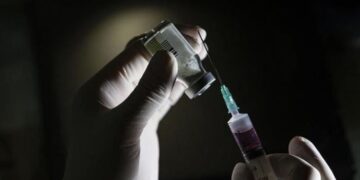 Pse po dështon strategjia e BE me vaksinat anti-Covid?!