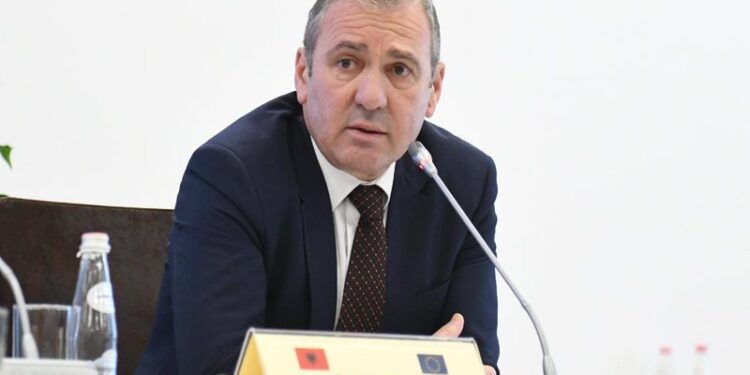15 shtete dosje në SPAK për b.osë k.rimi dhe pushtetarë të k.orruptuar: Prokuroria kërkon asistencë nga jashtë për 5 zyrtarë të lartë! Zbardhet lista
