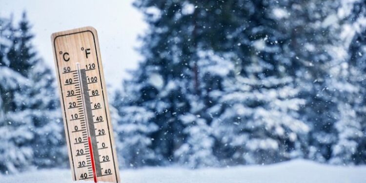 Temperaturat shkojnë -15 gradë dhe i gjithë vendi mbulohet nga bora, mësoni si parashikohet të jetë moti gjatë ditës së sotme