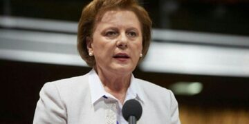 E trishtë! Valentina Leskaj humb njeriun e shtrenjtë nga koronavirusi: Sot është një ditë shumë e vështirë për mua