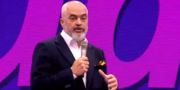 “Je arrogant”, kandidatja për deputete e PS ia thotë troç, Rama: E the butë, mua më etiketohet si arrogancë, drejtëpërdrejtësia