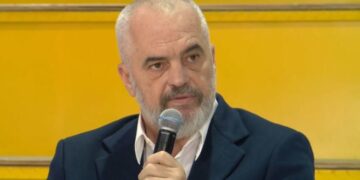 Rama: I sfidoj të gjithë të më tregojnë një vend që ka rindërtuar pas tërmetit më shpejt se sa ne! As në Itali s’ka raste si tonat