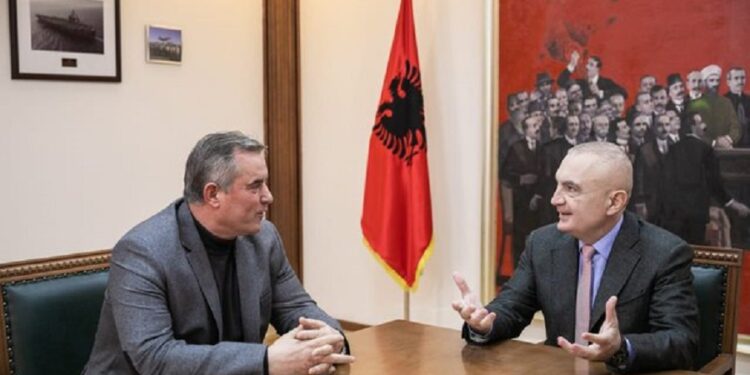 Jep dorëheqjen si këshilltar i Presidentit Shemsi Prençi, do kandidoj për LSI në qarkun e Dibrës