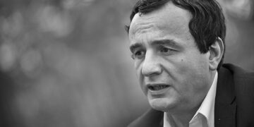 Baton Haxhiu: Albin Kurti ka ambicie të jetë kryeministër i Shqipërisë, edhe këtu do ta ketë rrugën e njëjtë