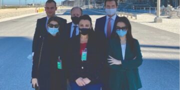 Skavica dhe gazi në Vlorë, planet për investimet e mëdha amerikane në Shqipëri