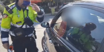 “Kush e rr*an për policinë”, e pëson çifti pa maskë në Tiranë: Nuk e kishim me juve por po shanim njëri-tjetrin