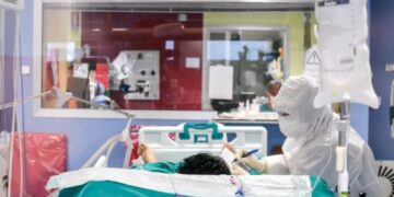 Mjeket italiane kujtojnë natën që nxiti izolimin e parë në Evropë