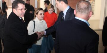 Basha mbyll pjesën fituese të listës së Tiranës, Mediu e Idrizi jashtë vendeve të sigurta por edhe demokratët “lehësa” Pampuri, Bogdani e Strazimiri