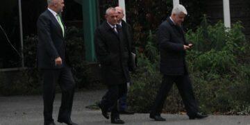 Përballja PD-PS për kryeqytetin: Rama “blindon” Tiranën me ministra, dyfishon drejtuesit në degë
