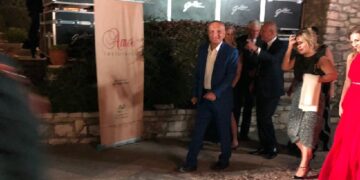 Formularët/ Meta-Kryemadhi listë me ‘gangsterë’, kumarxhi dhe të korruptuar, zbulohen dënimet dhe arrestimet e kandidatëve të LSI-së, ndryshuan emrat dhe datëlindjet