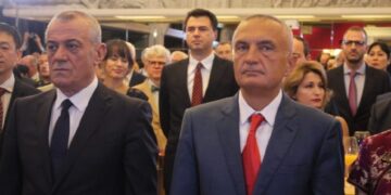 Do dorhiqet si president nëse gruaja humbet zgjedhjet! Meta intrigë për të penguar formimin e qeverisë pas 25 prillit: Mazhoranca plan B