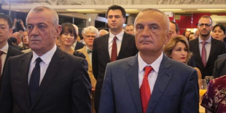 Do dorhiqet si president nëse gruaja humbet zgjedhjet! Meta intrigë për të penguar formimin e qeverisë pas 25 prillit: Mazhoranca plan B
