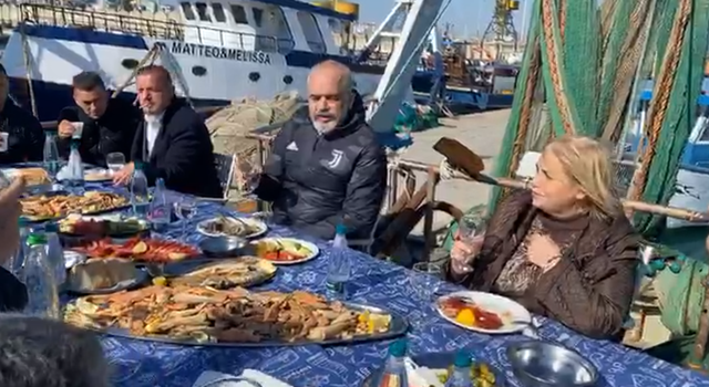 Kreu i PD në Durrës, Ferdinand Xhaferaj ka reaguar pas vizitës së kryeministrit Rama në qytetin bregdetar.
