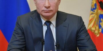 Mori dozën anti-COVID në fshehtësi, Vladimir Putin tregon efektet anësore nga vaksina