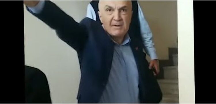 Ilir Meta nxjerr prapaskenat nga përplasja tek selia e FRD dhe habit me deklaratën: Ky ishte personi që më qetësoi, se po të qëllonte Tedi Blushi…