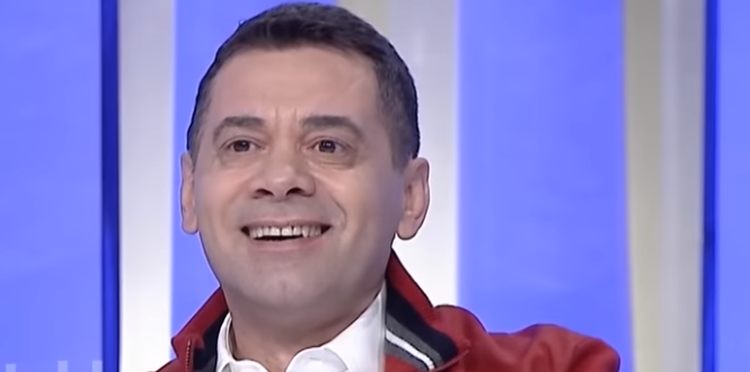 Aktori i njohur i bëri pyetjen për të cilën janë kuriozë të gjithë, ministri Ahmetaj shtanget: Po futja kot…(Video)