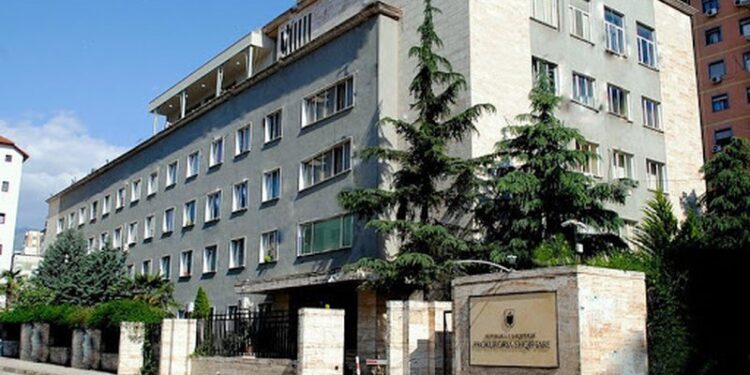Prokuroria kërkon nga ambasada e SHBA dosjen për Tom Doshin: Merren shenjat e gishtave për kandidatët që dyshohen të dënuar jashtë vendit