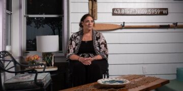 Zgjohet nga koma dhe zbulon se ka humbur burrin, vjehrrin dhe një shok