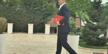 60 punët e Edi Ramës, që Lulzim Basha nuk do t’i shohë!