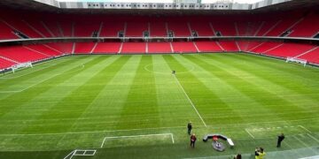 Fusha e “Air Albania” i vetmi investim i FSHF në “pronësi” të Armando Dukës jehonë në mediat angleze: Zbulojnë kërkesën dhe injorimin nga ana e FSHF-së