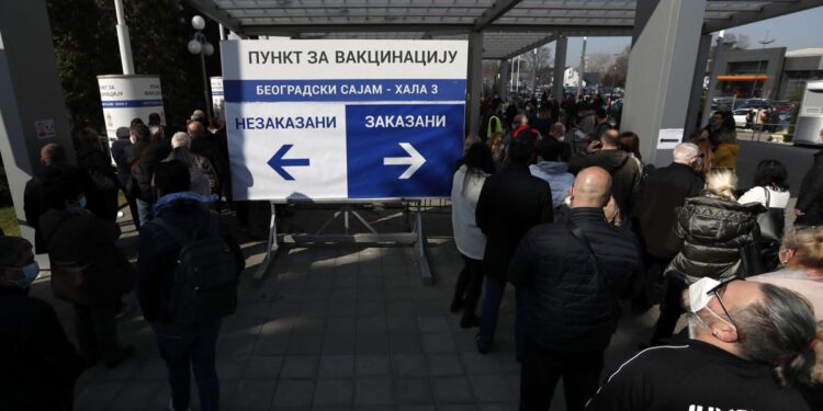 Shpërndarja e vaksinave nga ana e Serbisë s’është aq dashamirëse sa duket