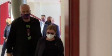 “Mua ma thua ti, je shtrigë e ça shtrige”?! Rama habit me deklaratën për kryetaren e Bashkisë së PS-së, ia thotë të gjitha troç: I’u a mori frymën kjo ë, i’u shkatërroi?!