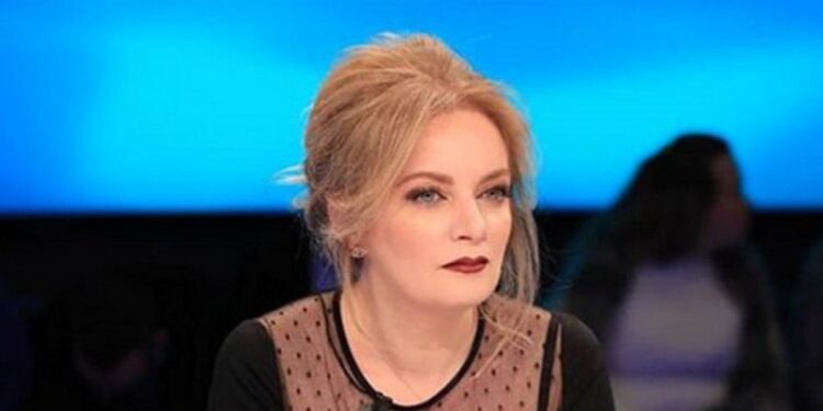 Pedagogia Iris Luarasi tregon DRAMËN më të madhe që ka përjetuar: Maskarallëqet e Berishës më kushtuan…