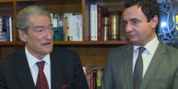Përse Albin Kurti po lodhet kaq shumë të risjëllë në pushtet atë që ndihmoi Millosheviçin gjatë embargos?